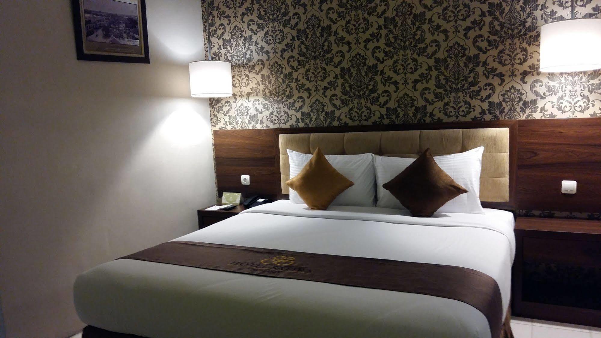 Hotel Safira Маґеланґ Екстер'єр фото